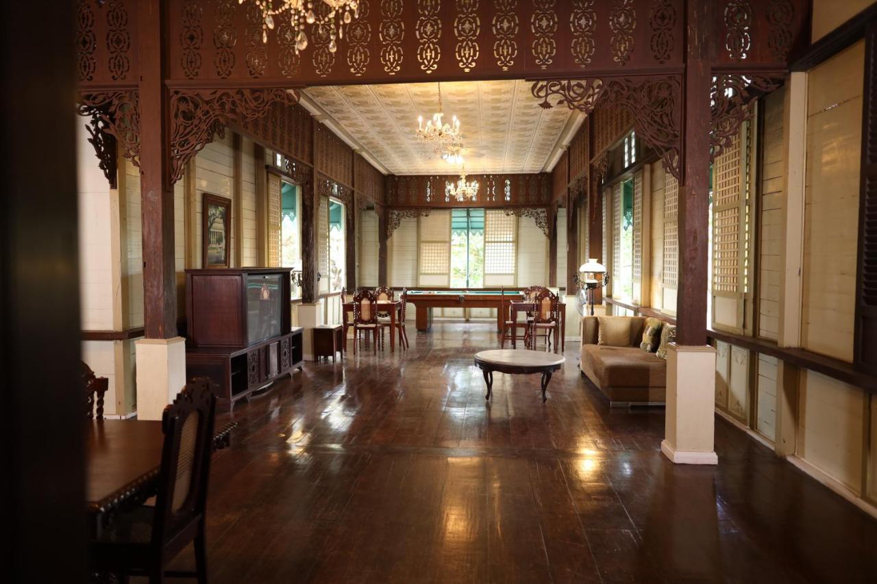 Las Casas Filipinas De Acuzar Bagac Extérieur photo