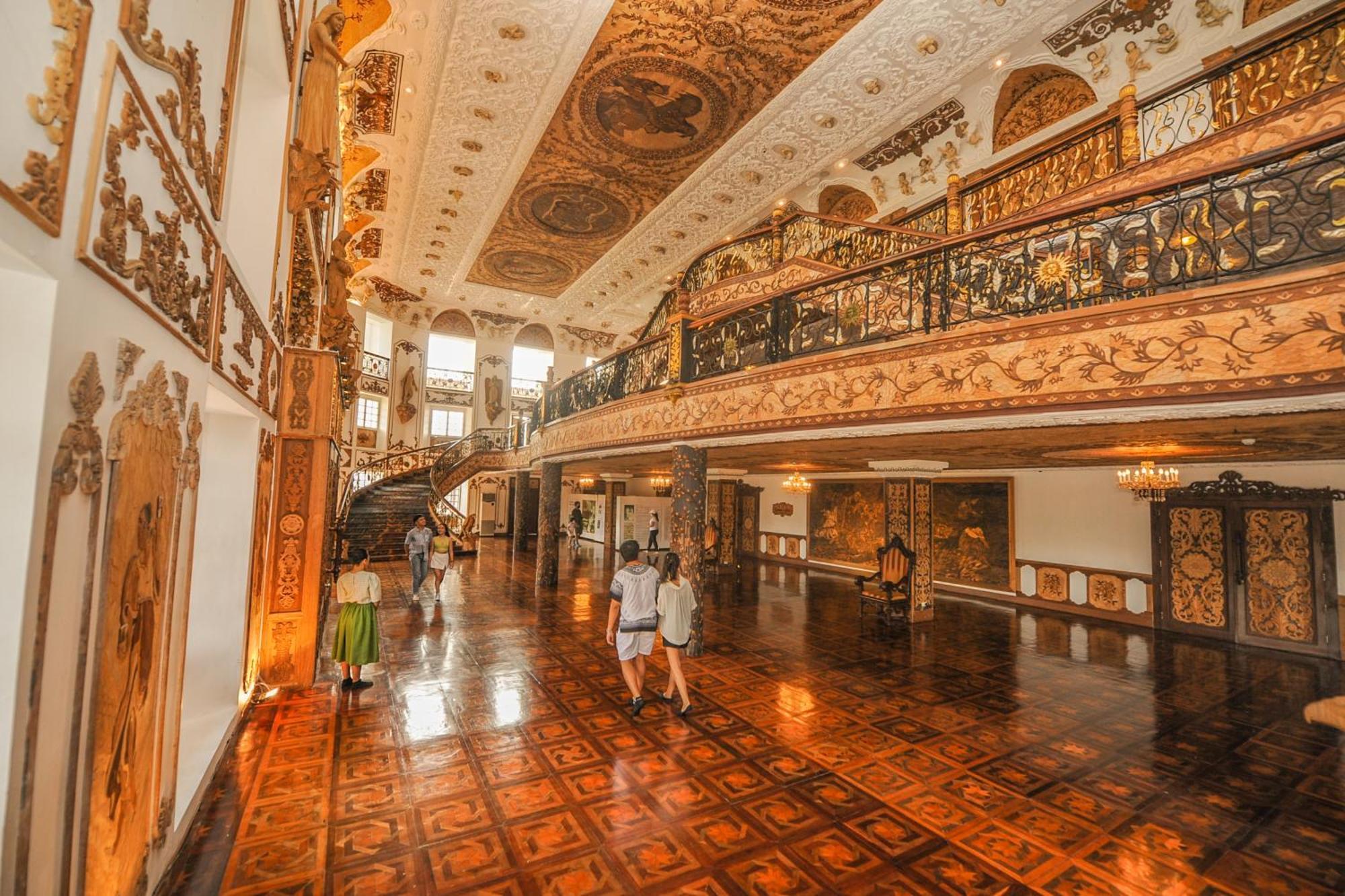 Hotel Las Casas Filipinas De Acuzar à Bagac Extérieur photo