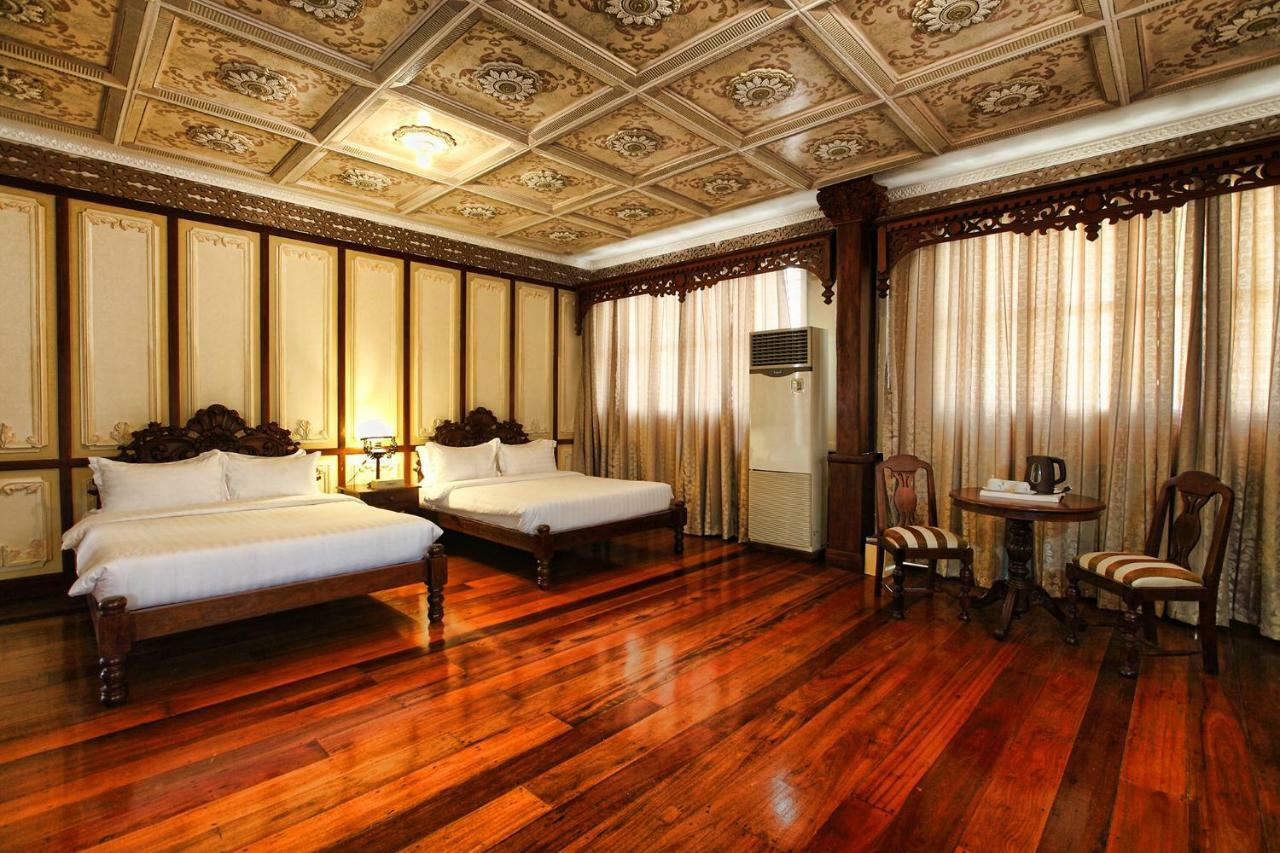 Las Casas Filipinas De Acuzar Bagac Extérieur photo